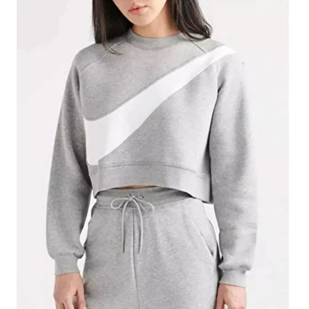 Nike Gray Sportswear Swoosh Fleece Crewneck Cropped Sweatshirt 27092